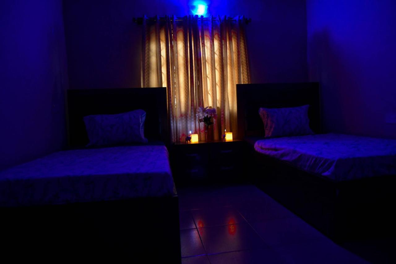 Living Green Apartments Airport Pick Up Benin City Esterno foto