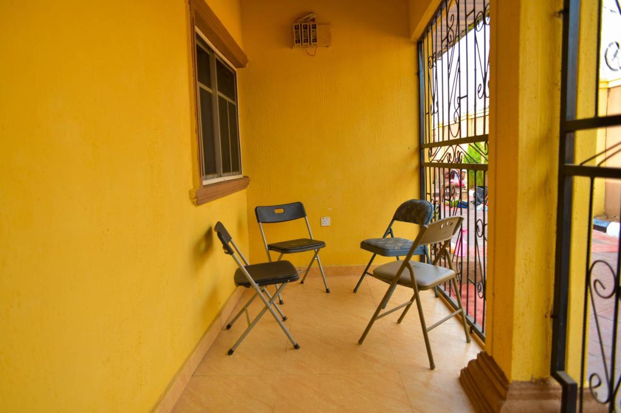 Living Green Apartments Airport Pick Up Benin City Esterno foto