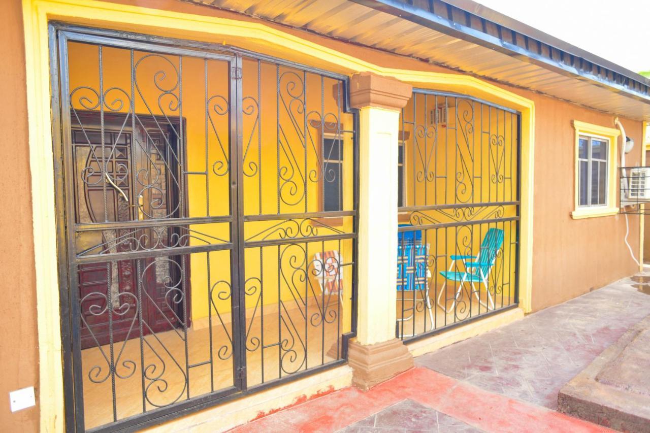 Living Green Apartments Airport Pick Up Benin City Esterno foto