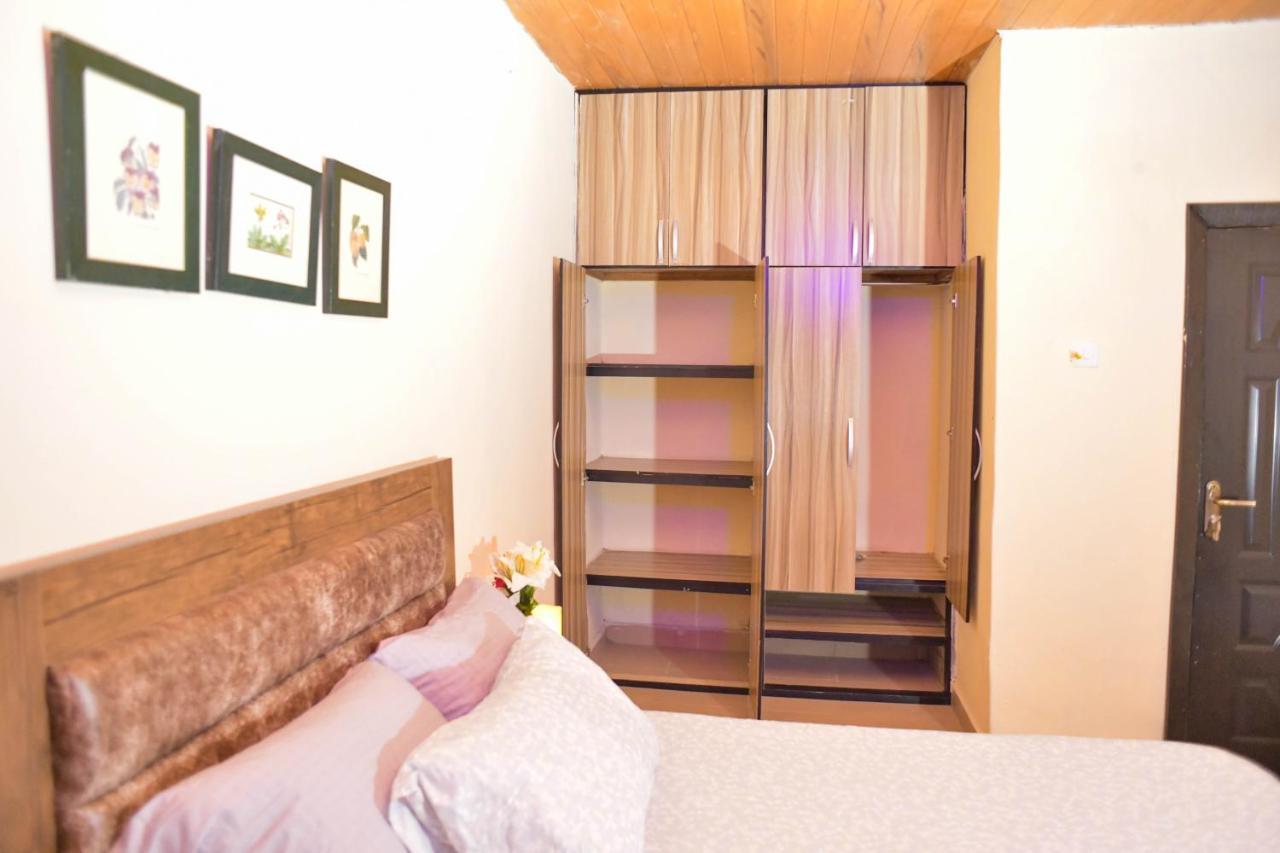 Living Green Apartments Airport Pick Up Benin City Esterno foto