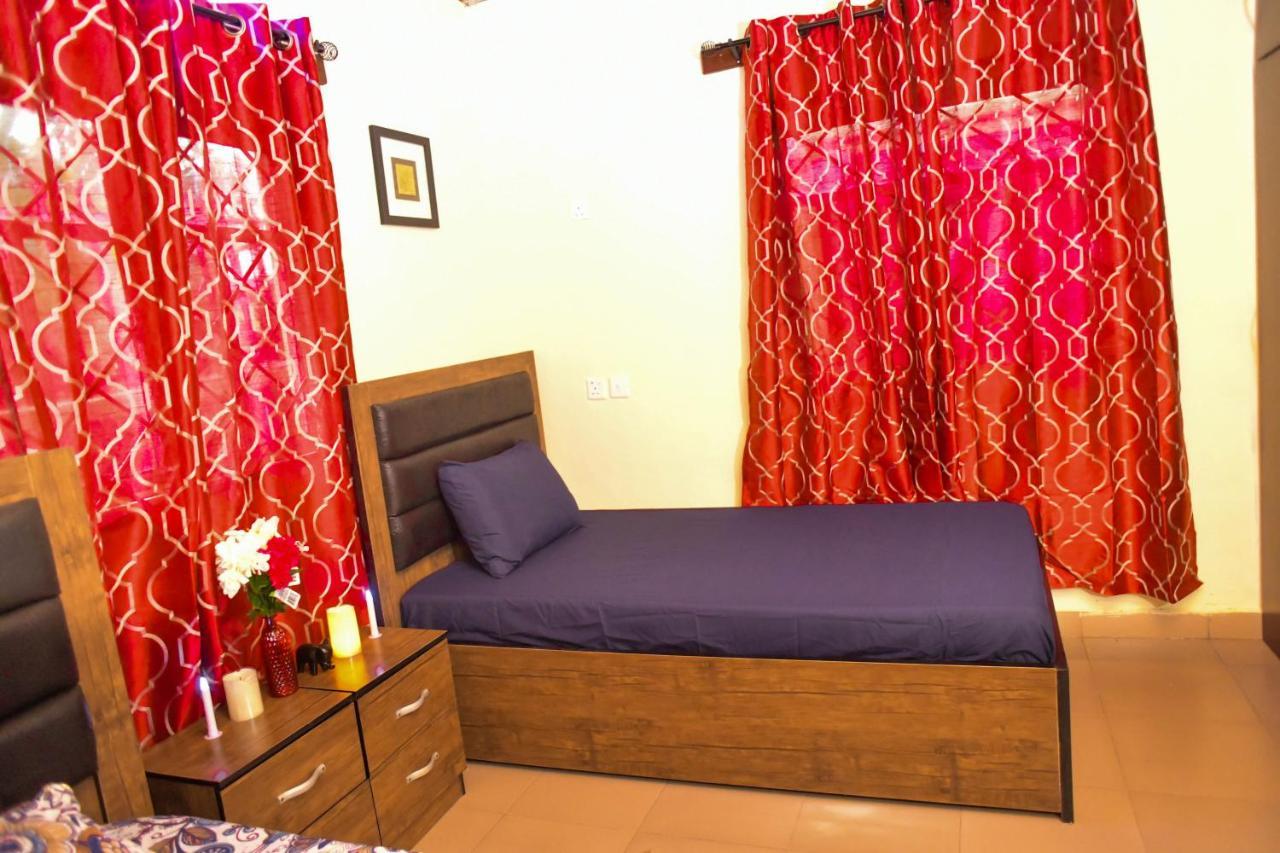 Living Green Apartments Airport Pick Up Benin City Esterno foto