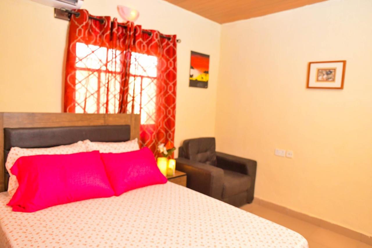 Living Green Apartments Airport Pick Up Benin City Esterno foto