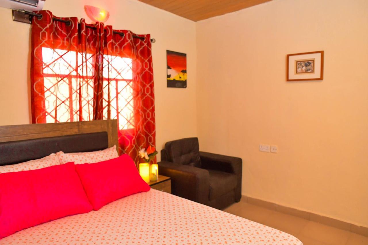 Living Green Apartments Airport Pick Up Benin City Esterno foto
