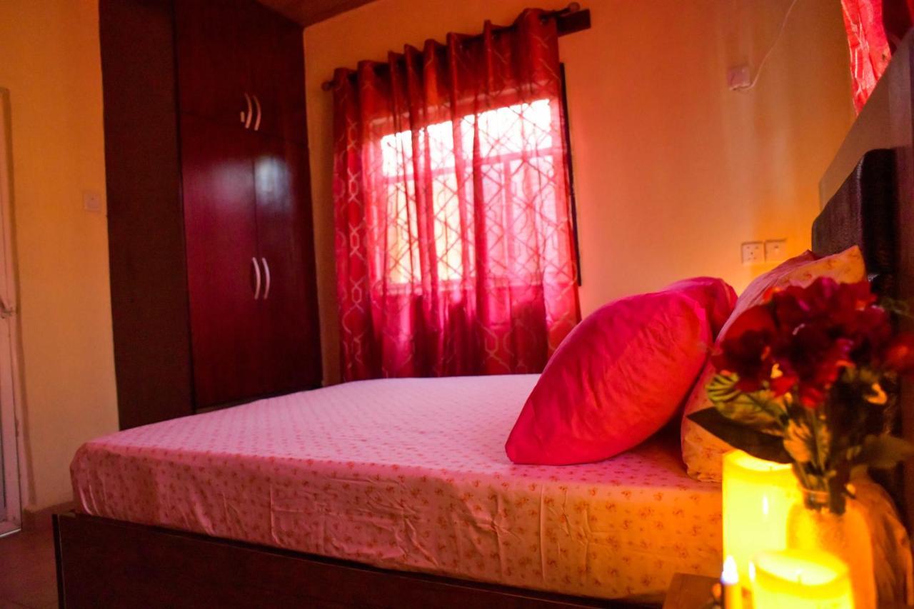 Living Green Apartments Airport Pick Up Benin City Esterno foto